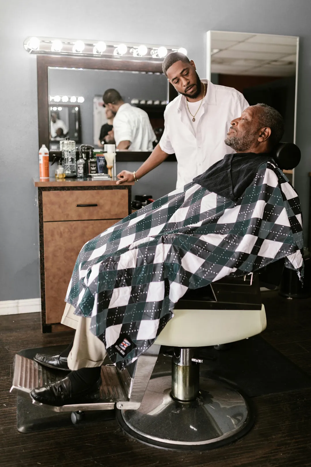 Barber giving haircut