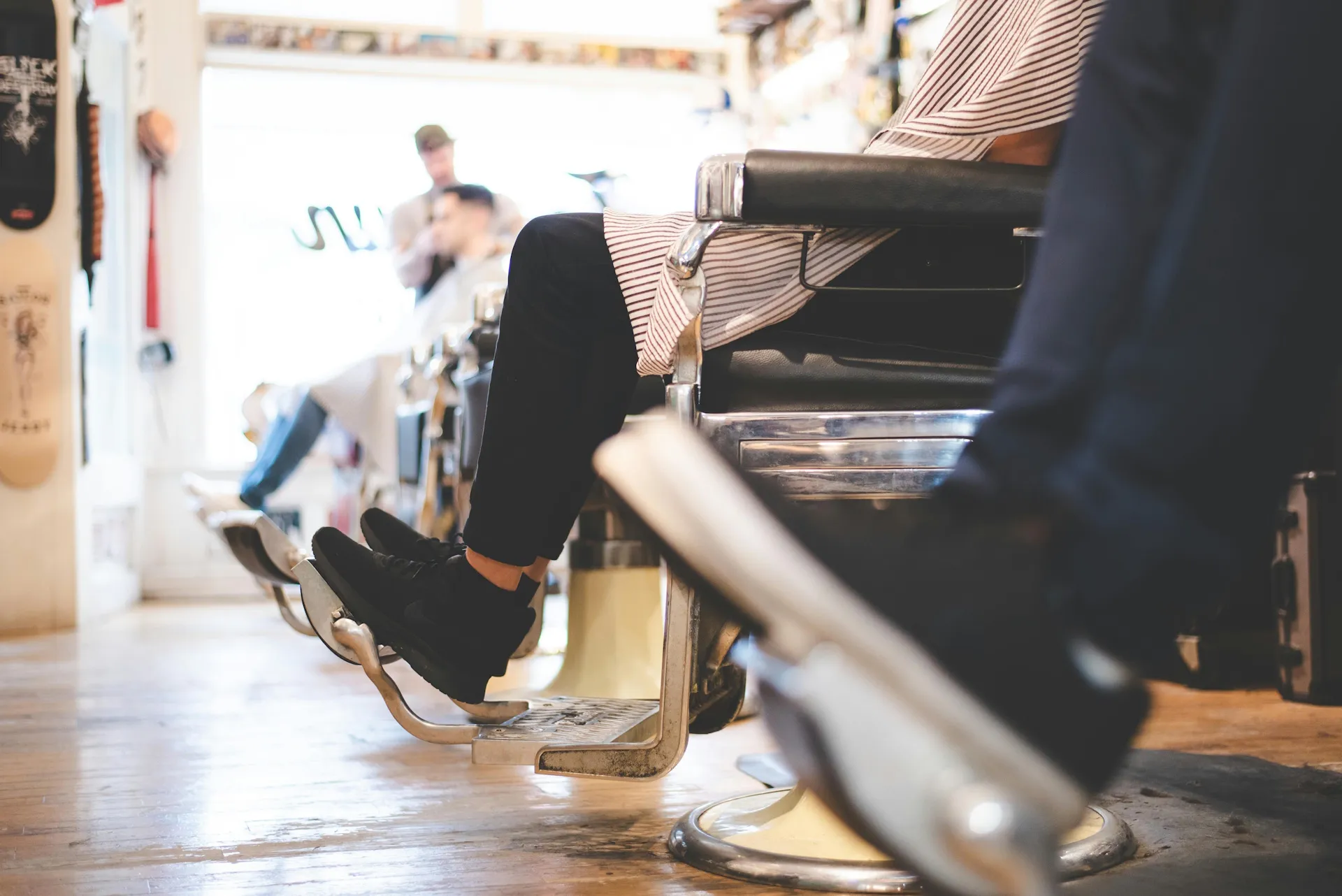 Barber Shop Chairs That Bring Clients Back in 2025