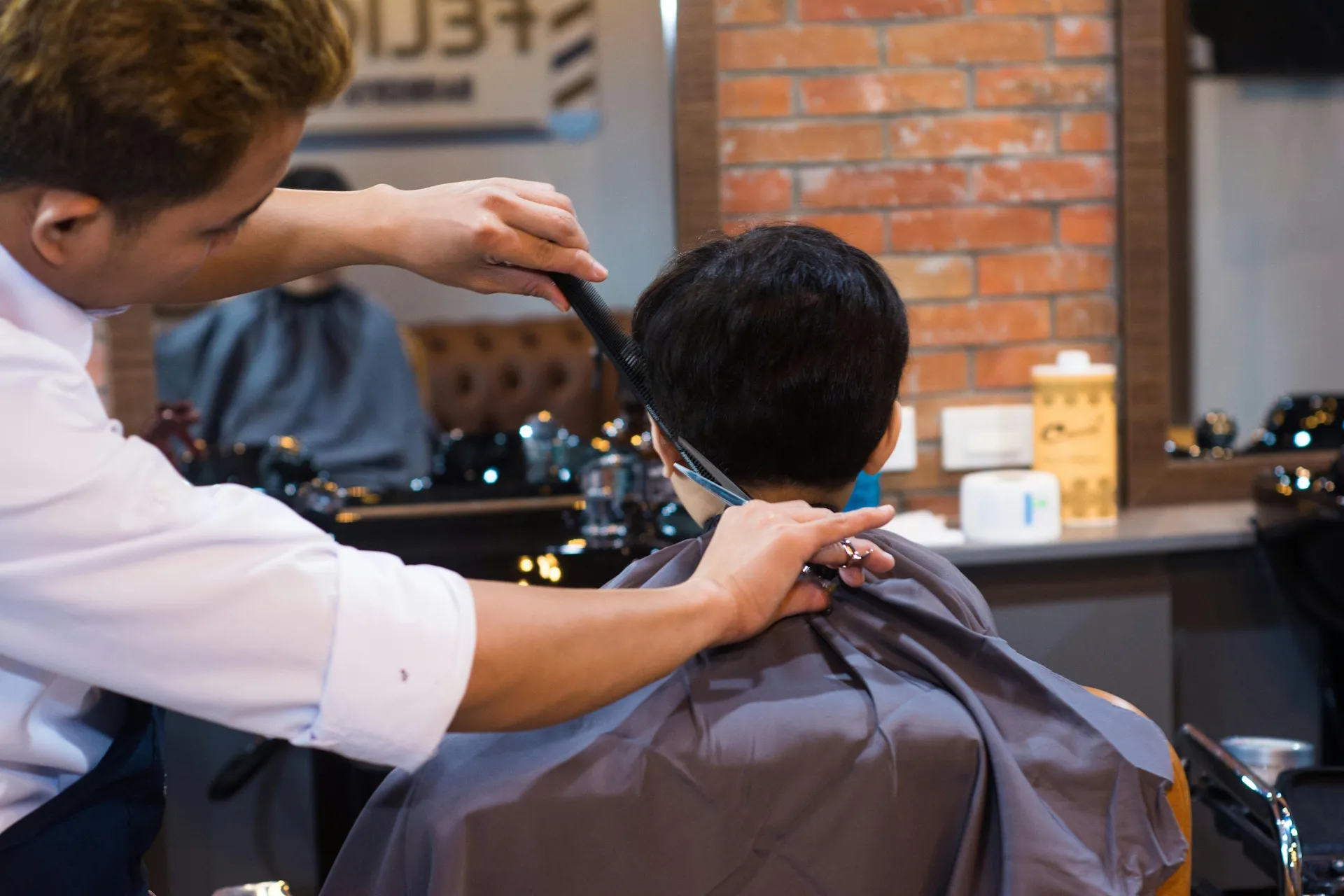 Barber with client